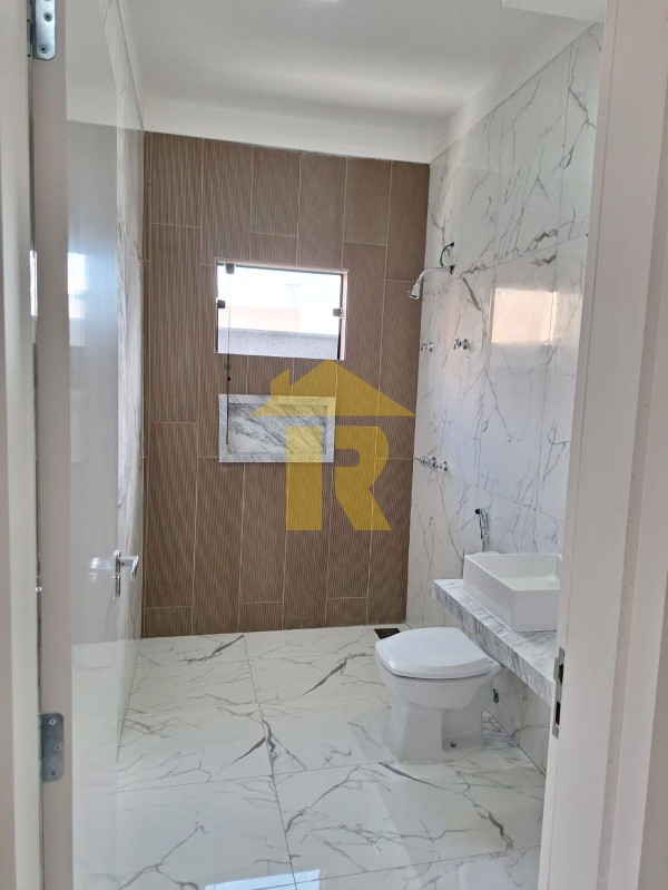 Casa com 3 quartos à venda, 132m² — foto 21 de 28