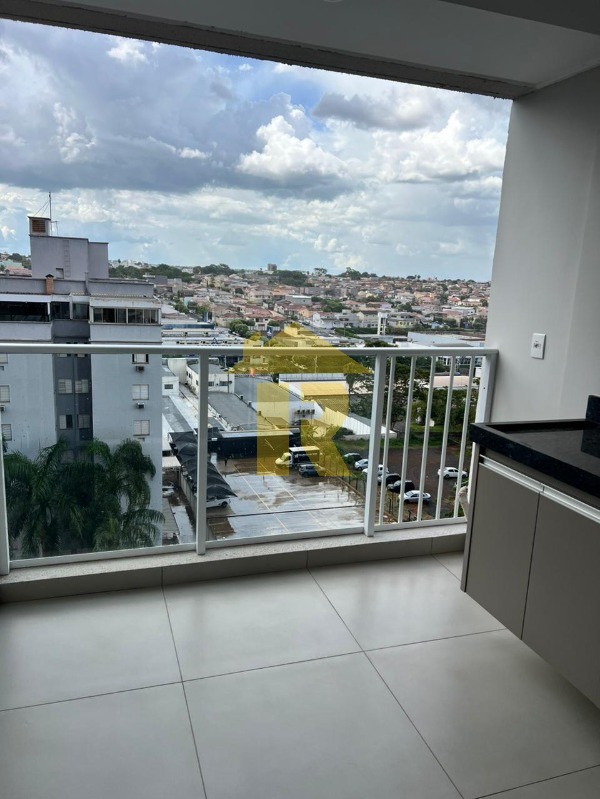 Apartamento com 2 quartos à venda, 70m² — foto 6 de 29