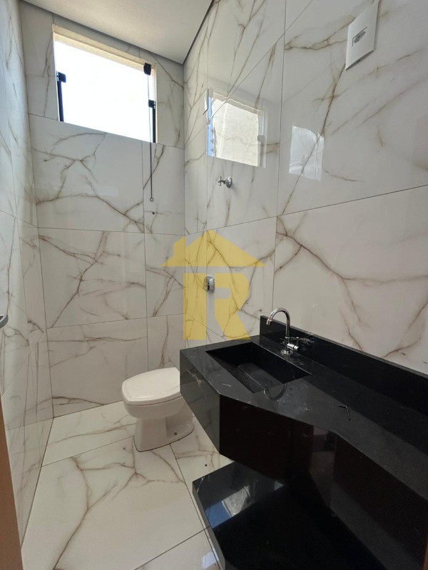 Casa com 3 quartos à venda, 129m² — foto 13 de 25