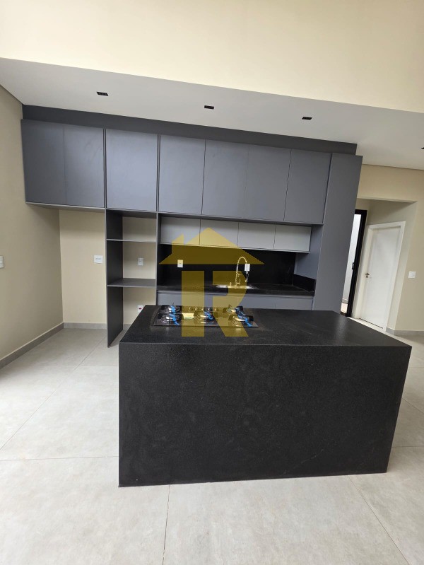 Casa de Condomínio com 3 quartos à venda, 167m² — foto 10 de 31