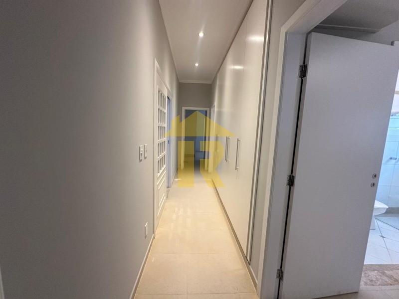 Casa de Condomínio com 4 quartos para aluguel, 550m² — foto 21 de 31