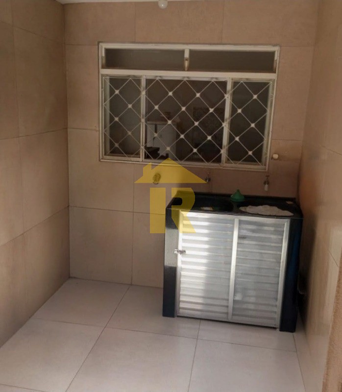 Casa com 4 quartos à venda, 236m² — foto 11 de 26