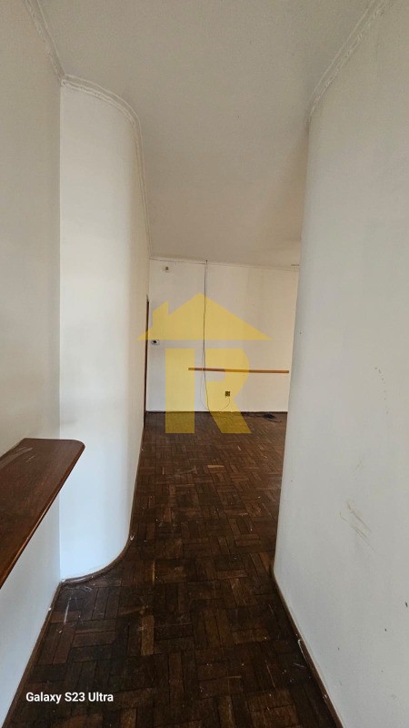 Casa com 4 quartos à venda, 253m² — foto 8 de 20