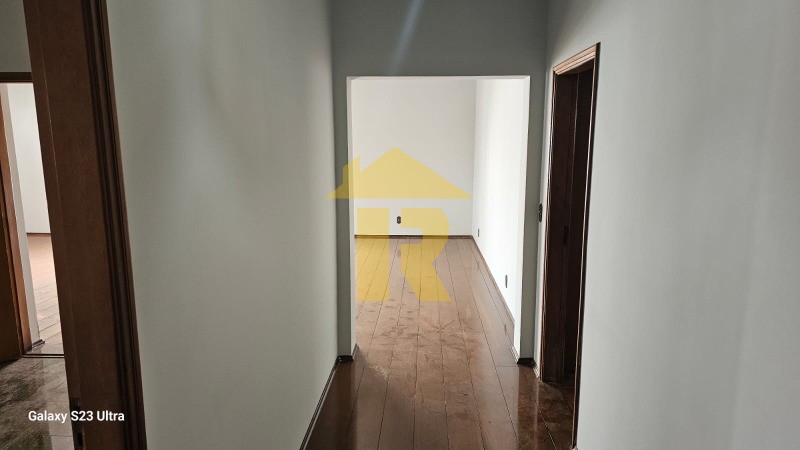 Apartamento com 3 quartos para aluguel, 200m² — foto 4 de 23