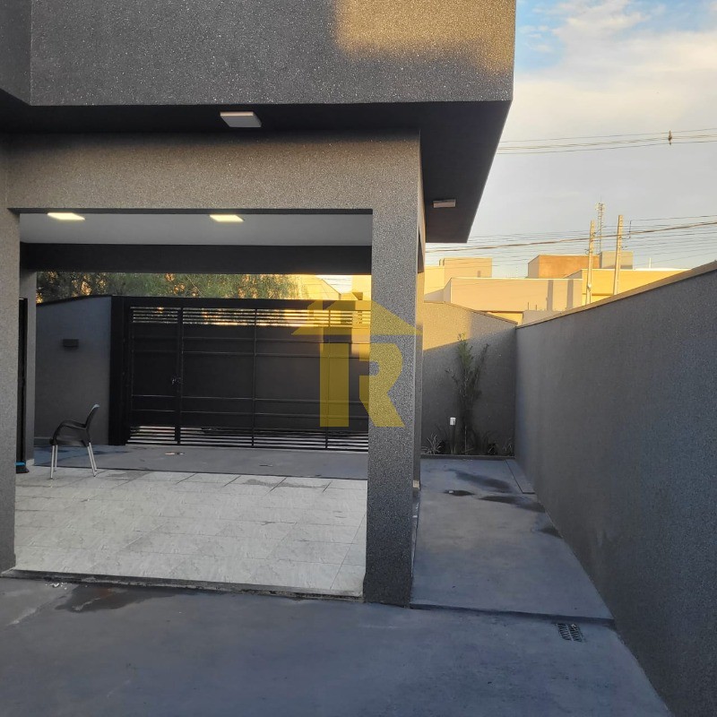 Casa com 3 quartos à venda, 142m² — foto 8 de 44