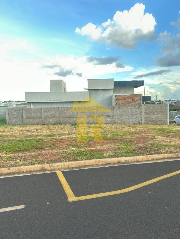 Terreno / Lote / Condomínio  à venda, 248m² — foto 6 de 20
