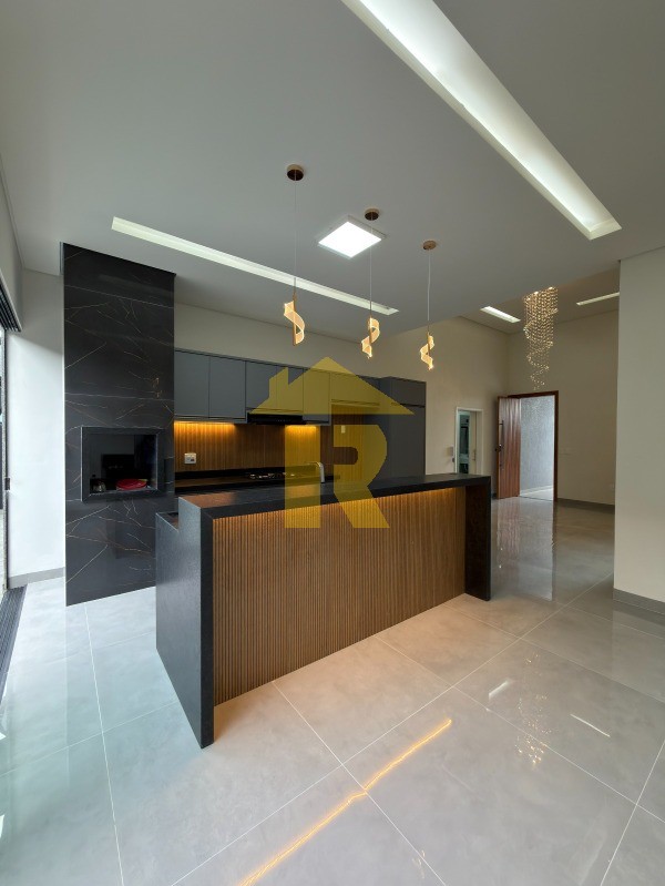 Casa com 3 quartos à venda, 128m² — foto 9 de 22