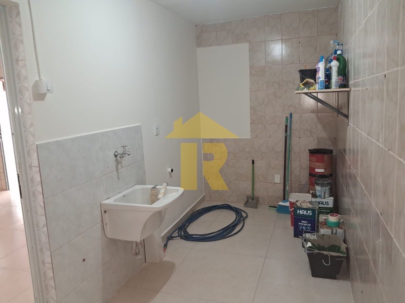 Casa com 3 quartos à venda, 170m² — foto 24 de 37