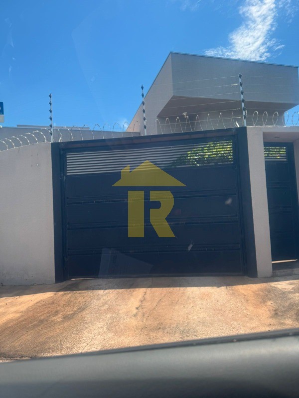 Casa com 3 quartos à venda, 100m² — foto 5 de 21