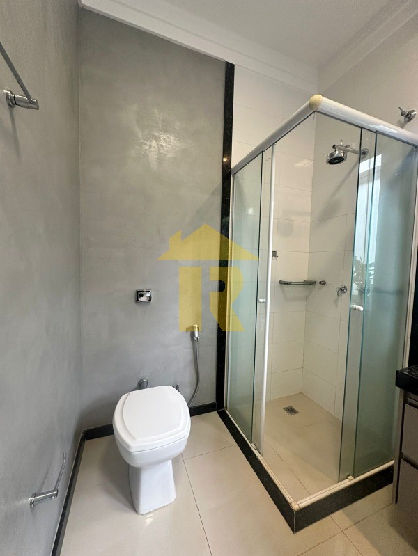 Casa de Condomínio com 3 quartos à venda, 210m² — foto 24 de 39