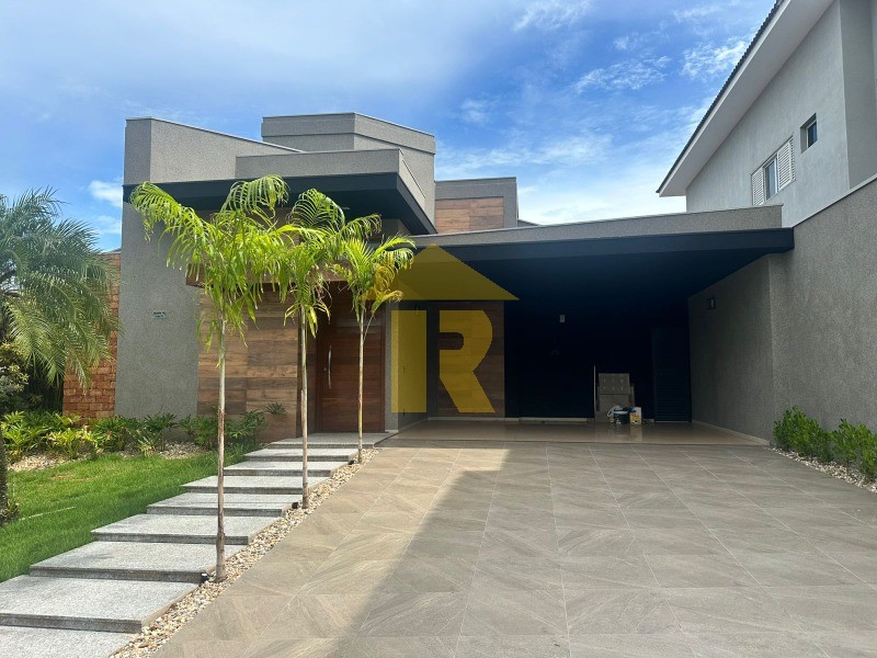 Casa de Condomínio com 3 quartos à venda, 210m² — foto 2 de 39