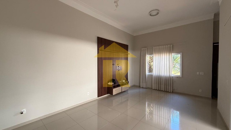 Casa de Condomínio com 3 quartos à venda, 168m² — foto 4 de 25
