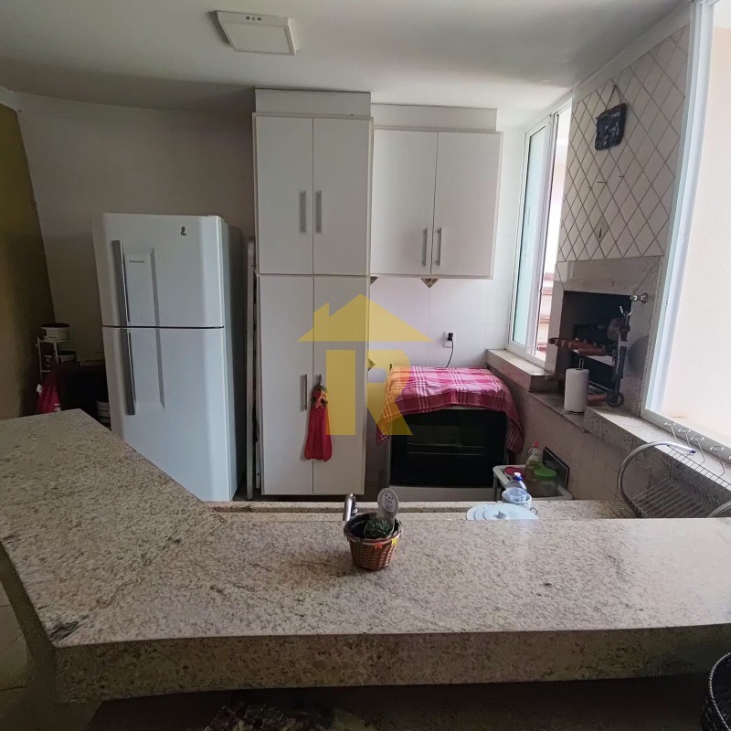 Casa de Condomínio com 5 quartos à venda, 490m² — foto 15 de 40