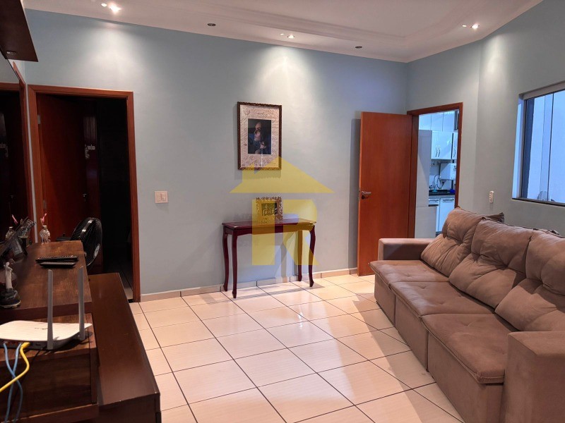 Casa de Condomínio com 3 quartos à venda, 276m² — foto 4 de 26