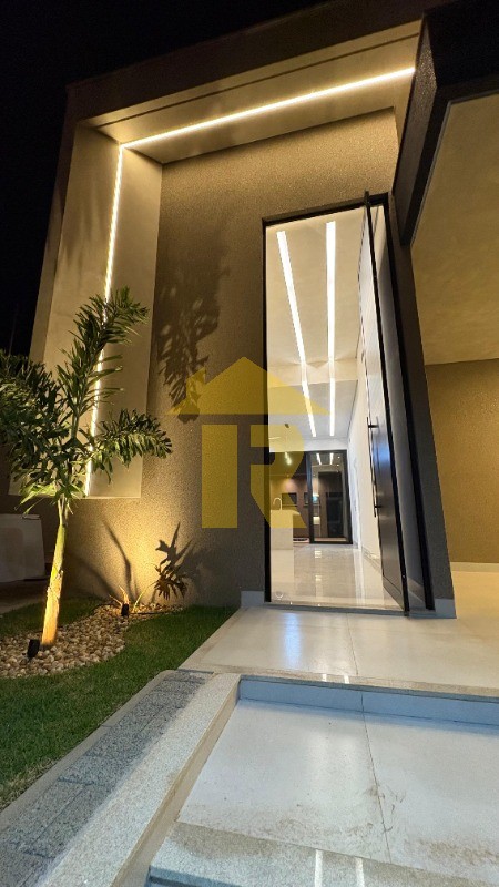 Casa com 3 quartos à venda, 120m² — foto 3 de 41