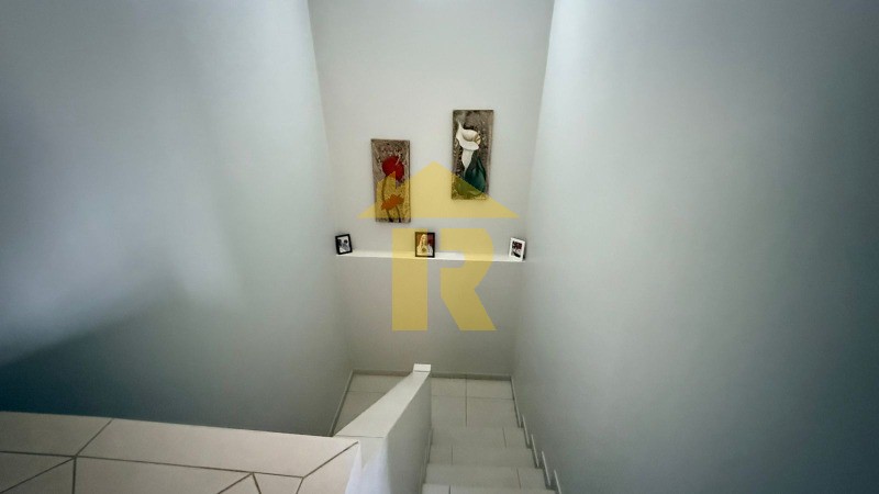 Casa com 3 quartos à venda, 134m² — foto 24 de 32