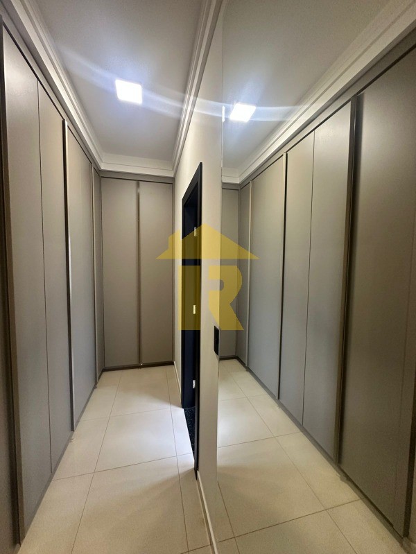 Casa de Condomínio com 3 quartos à venda, 210m² — foto 26 de 39