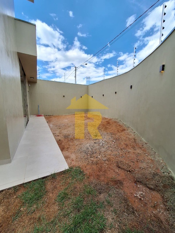 Casa com 3 quartos à venda, 116m² — foto 13 de 22