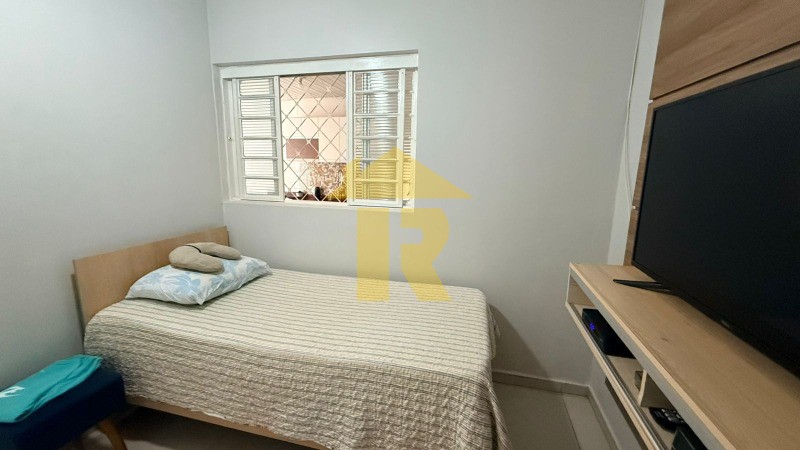 Casa com 3 quartos à venda, 134m² — foto 19 de 32