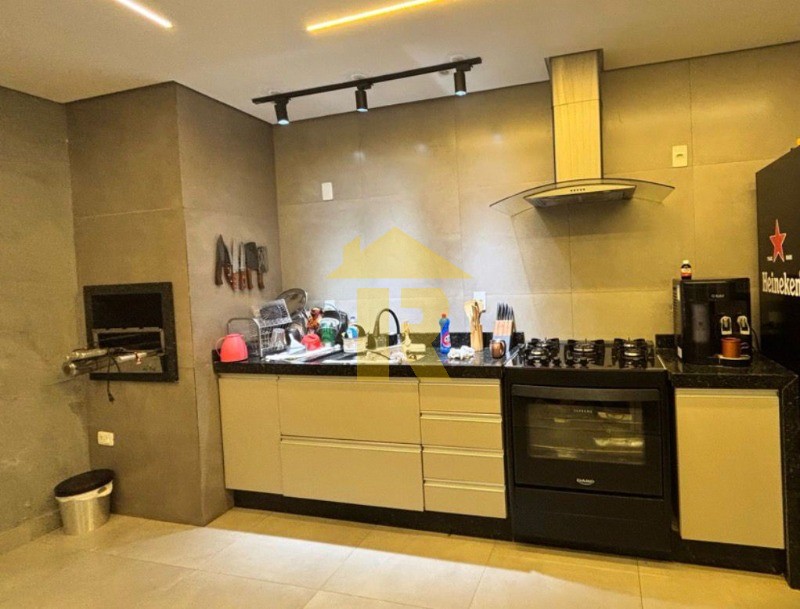 Casa com 3 quartos à venda, 160m² — foto 10 de 20