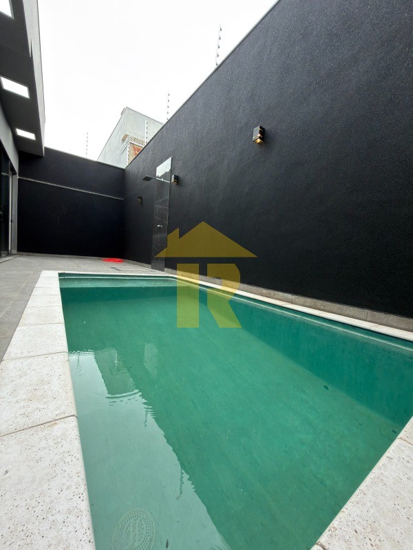 Casa com 3 quartos à venda, 128m² — foto 14 de 22