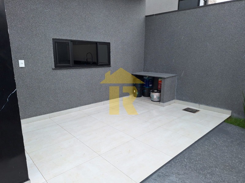 Casa com 3 quartos à venda, 132m² — foto 17 de 28