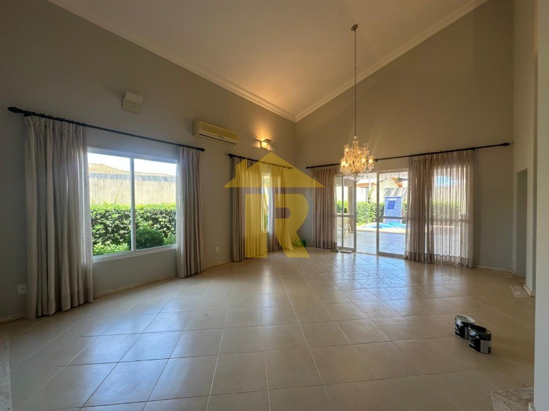 Casa de Condomínio com 4 quartos para aluguel, 550m² — foto 5 de 31