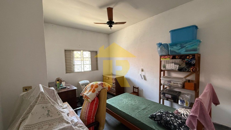 Casa com 3 quartos à venda, 185m² — foto 24 de 24