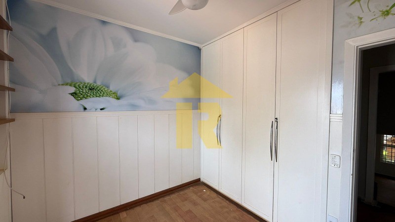 Casa com 3 quartos à venda, 270m² — foto 22 de 25