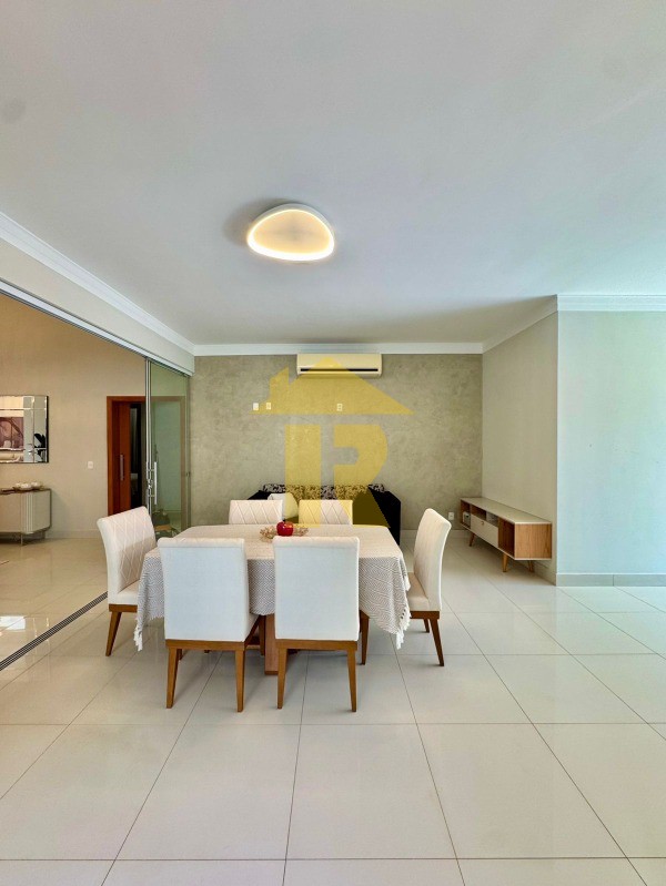 Casa de Condomínio com 3 quartos à venda, 208m² — foto 14 de 35