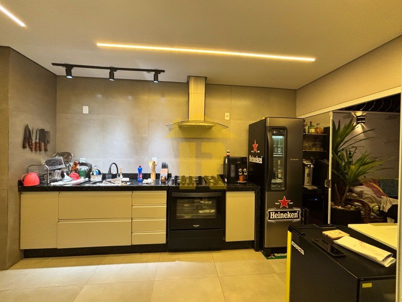 Casa com 3 quartos à venda, 160m² — foto 12 de 20