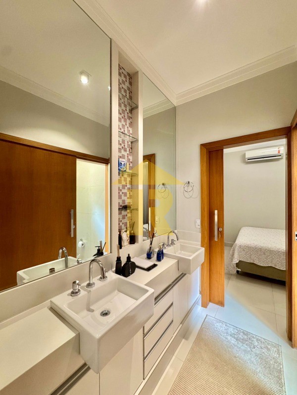 Casa de Condomínio com 3 quartos à venda, 208m² — foto 35 de 35