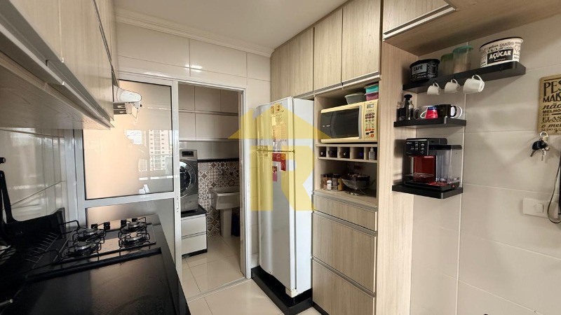 Apartamento com 2 quartos à venda, 73m² — foto 9 de 29