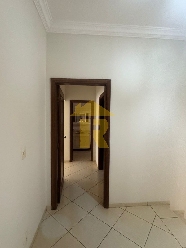 Casa com 3 quartos à venda, 276m² — foto 40 de 47