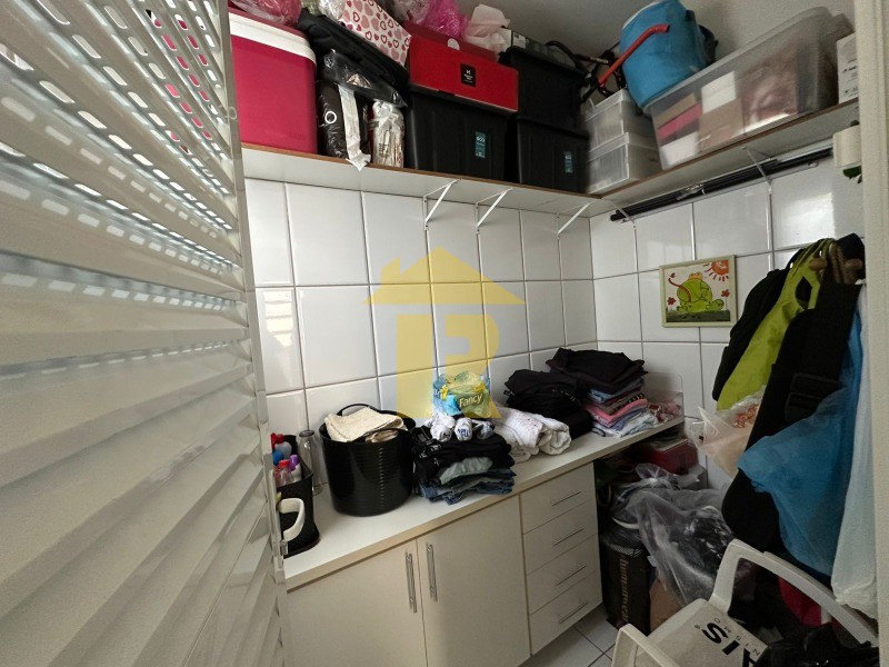 Casa de Condomínio com 3 quartos à venda, 340m² — foto 22 de 37