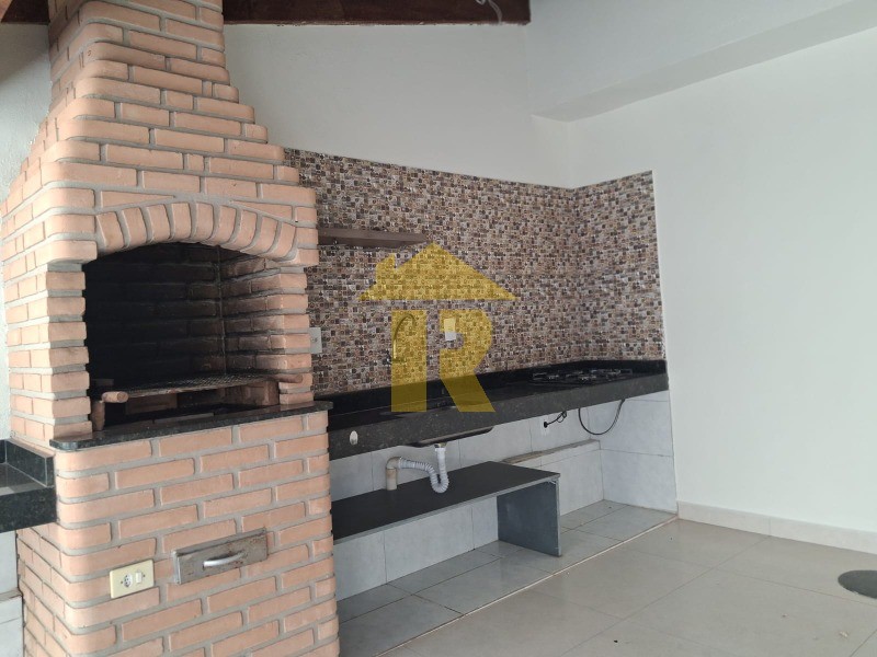 Casa com 3 quartos à venda, 170m² — foto 16 de 37