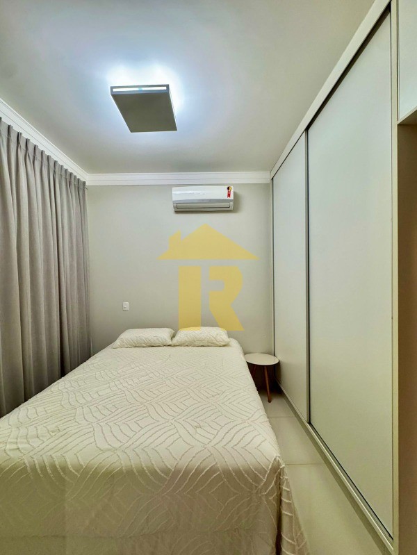 Casa de Condomínio com 3 quartos à venda, 208m² — foto 34 de 35
