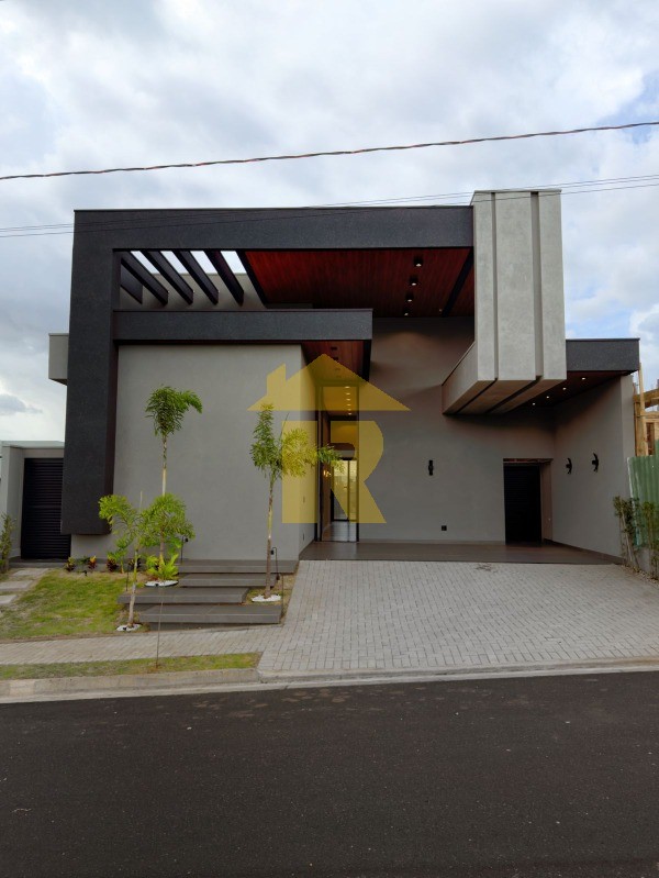 Casa de Condomínio com 3 quartos à venda, 185m² — foto 1 de 28