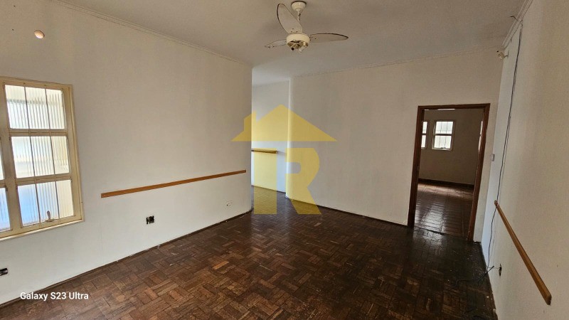 Casa com 4 quartos à venda, 253m² — foto 6 de 20