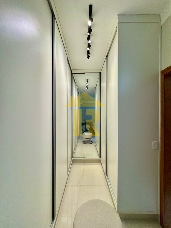 Casa de Condomínio com 3 quartos à venda, 208m² — foto 31 de 35