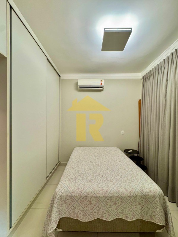 Casa de Condomínio com 3 quartos à venda, 208m² — foto 24 de 35