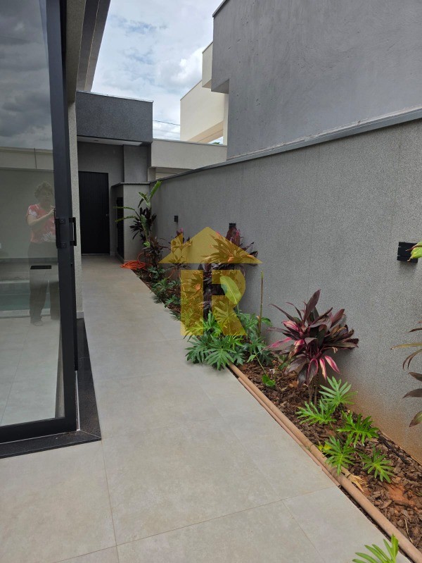 Casa de Condomínio com 3 quartos à venda, 167m² — foto 22 de 31
