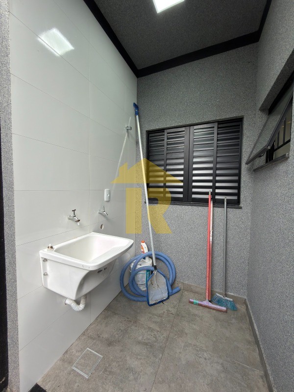 Casa com 3 quartos à venda, 128m² — foto 15 de 22