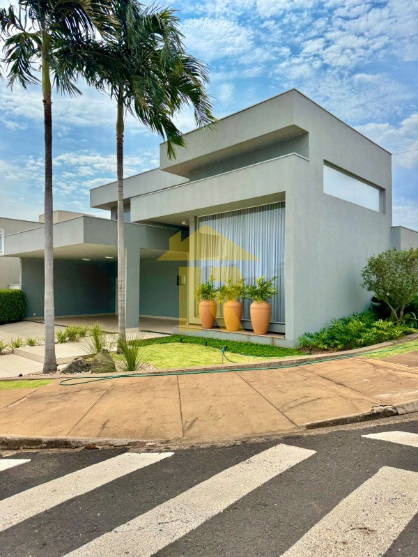 Casa de Condomínio com 3 quartos à venda, 208m² — foto 1 de 35