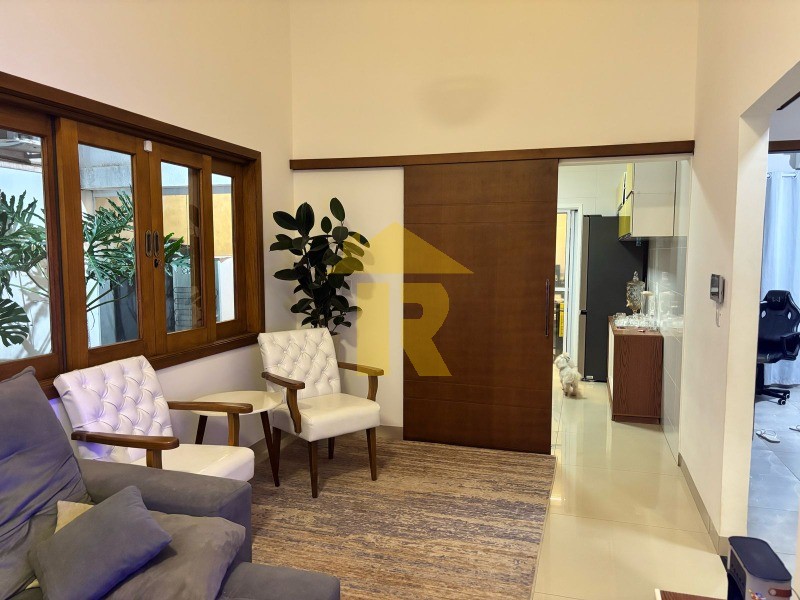 Casa com 3 quartos à venda, 160m² — foto 3 de 20