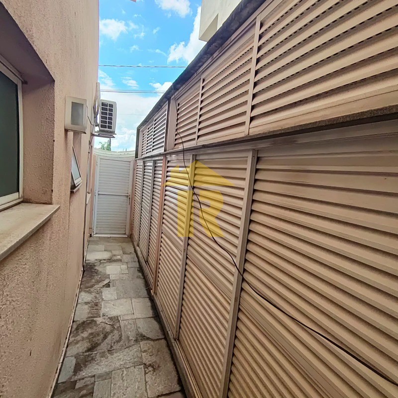 Casa de Condomínio com 5 quartos à venda, 490m² — foto 24 de 40