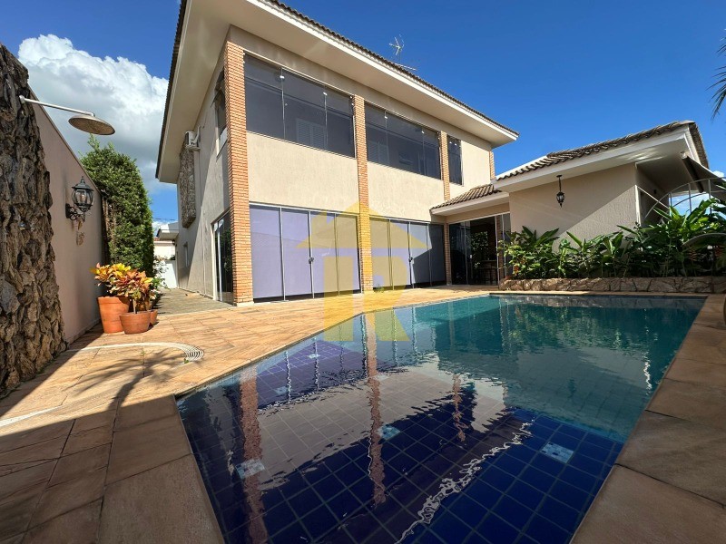 Casa de Condomínio com 3 quartos à venda, 340m² — foto 19 de 37
