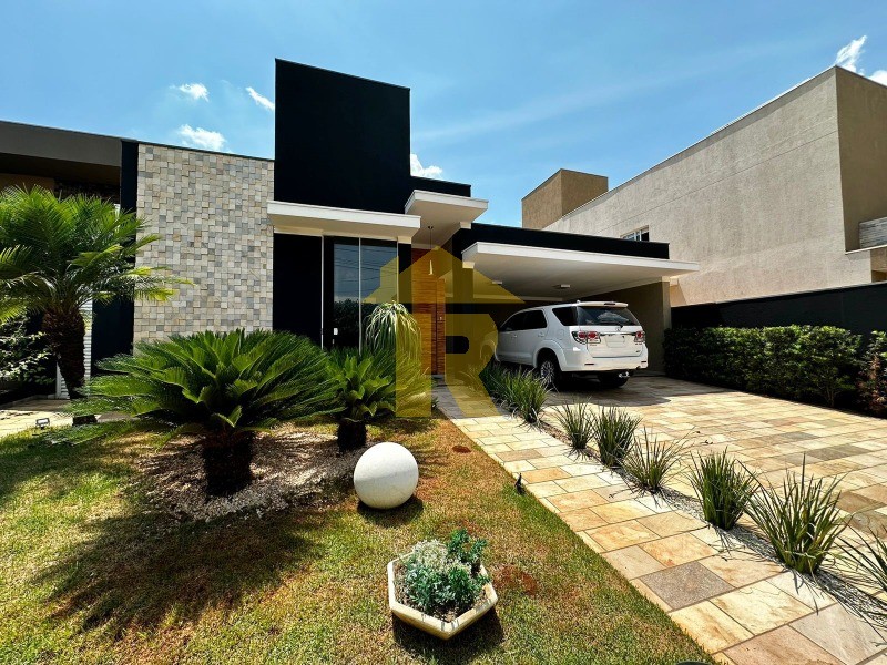 Casa de Condomínio com 3 quartos à venda, 211m² — foto 1 de 21