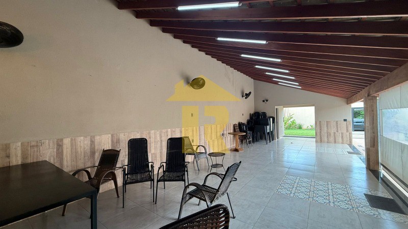 Casa com 2 quartos à venda, 170m² — foto 21 de 38