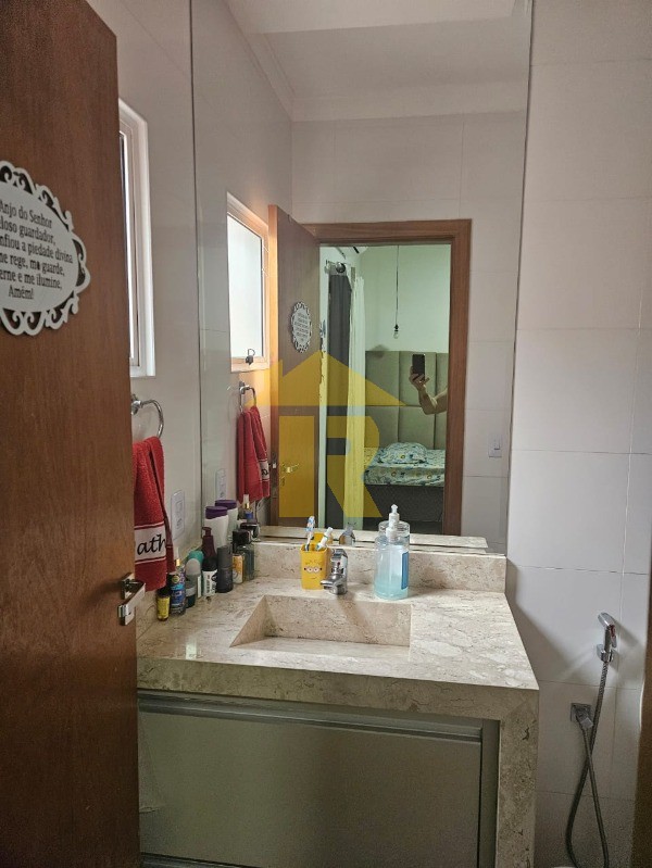 Casa de Condomínio com 3 quartos à venda, 167m² — foto 19 de 25